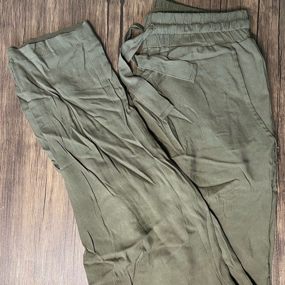 High-waisted pants - Picture 4 of 4